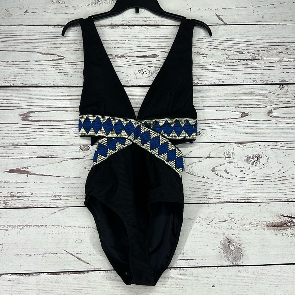Cupshe Black One-Piece Swimsuit with Blue & Silver Geometric Trim